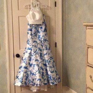 Prom or pageant two piece!